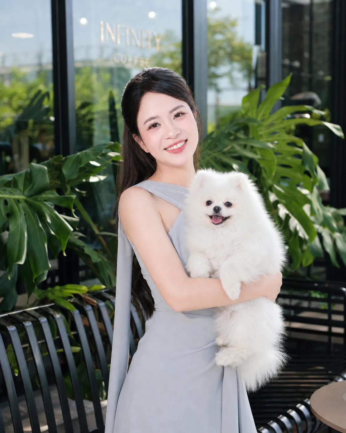 Tiểu thư và chú cún yêu